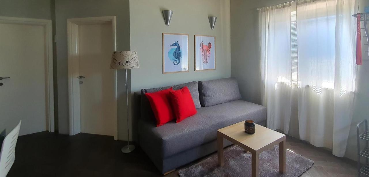 Apartments Macaklin Vodice Exterior foto